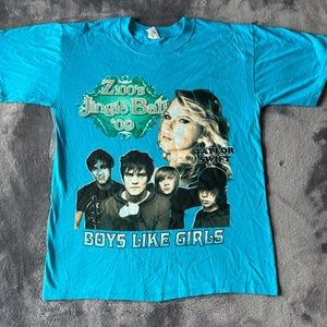 2009 Y-100 Jingle Bell concert
Men’s M